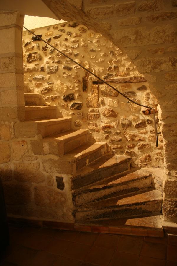 Esprit D'Ailleurs Bed and Breakfast Baillargues Εξωτερικό φωτογραφία